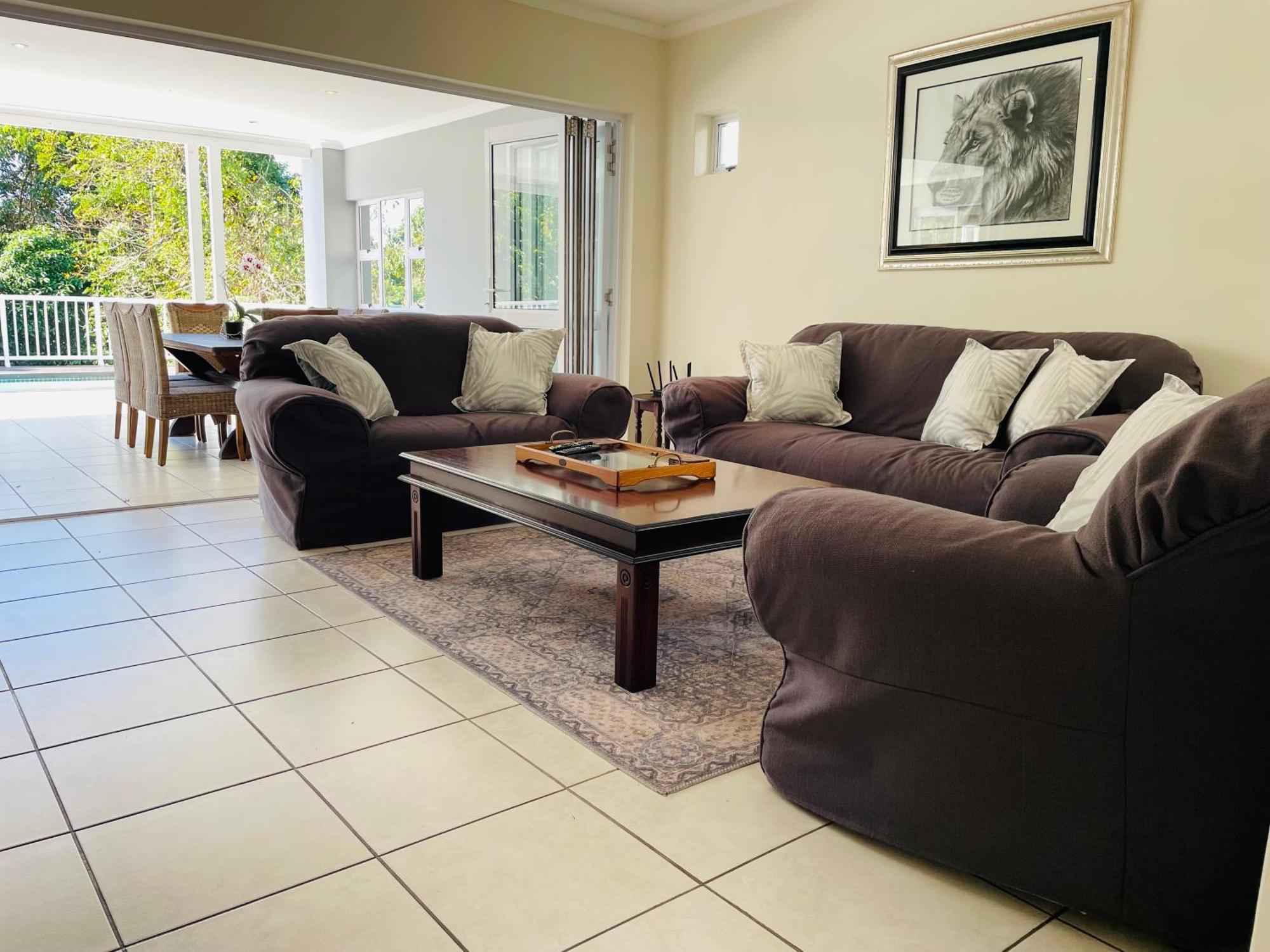 The Golf House 7 Villa Blythedale Beach