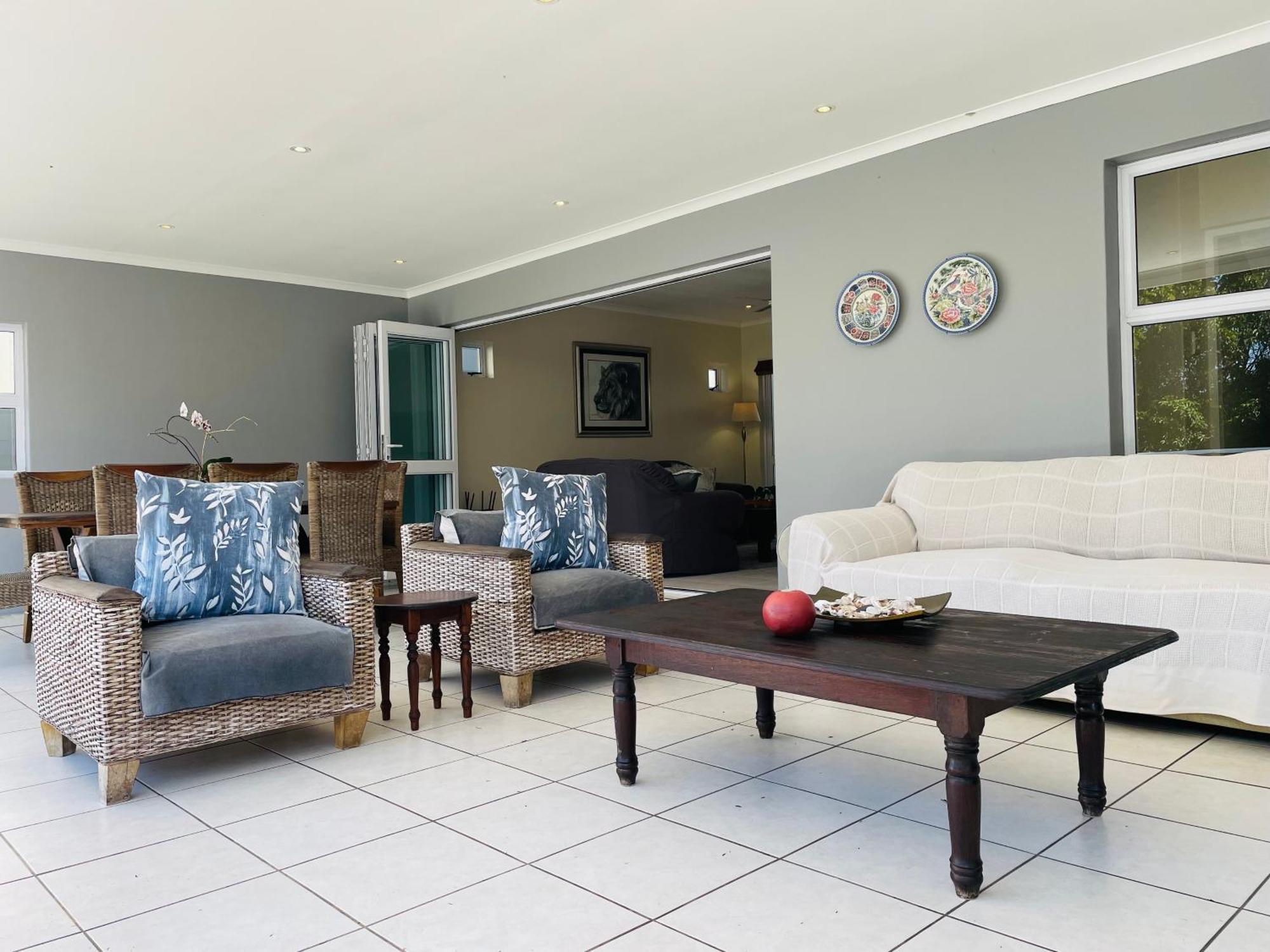 The Golf House 7 Blythedale Beach